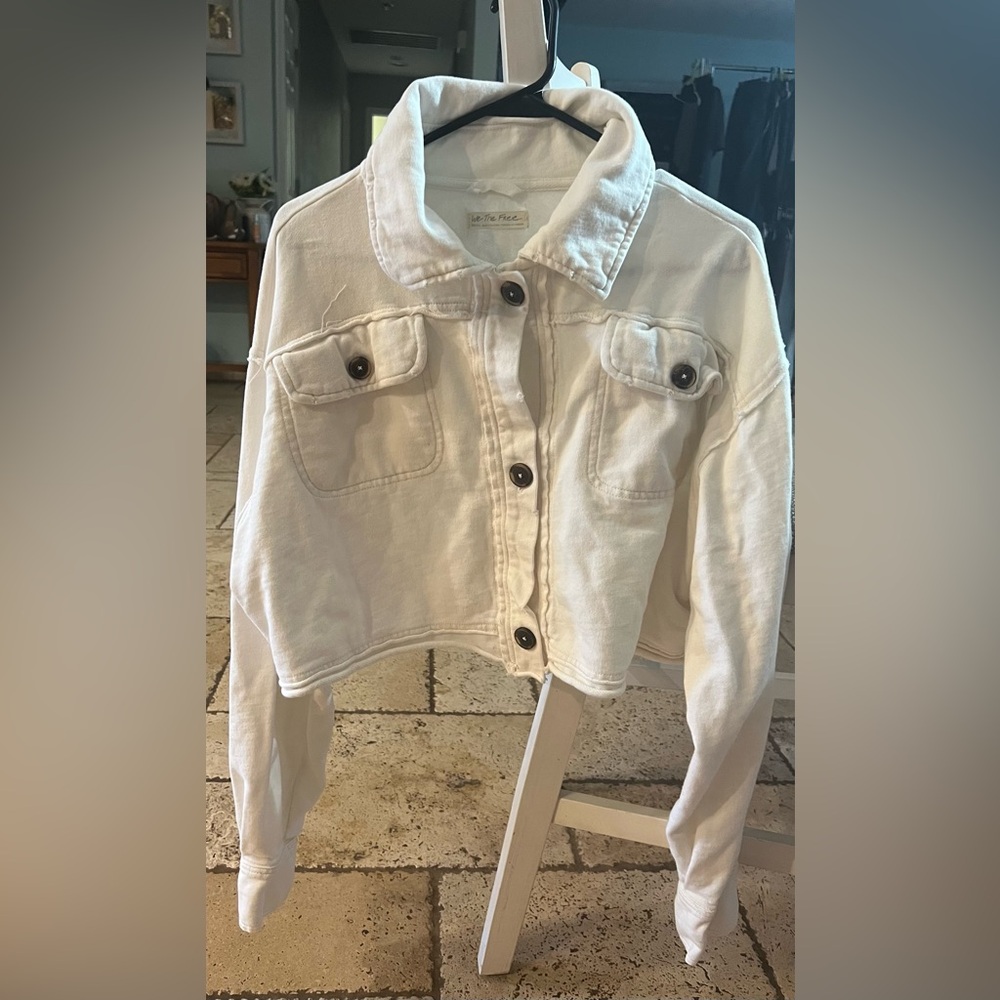 We the free size small cream crop jacket
